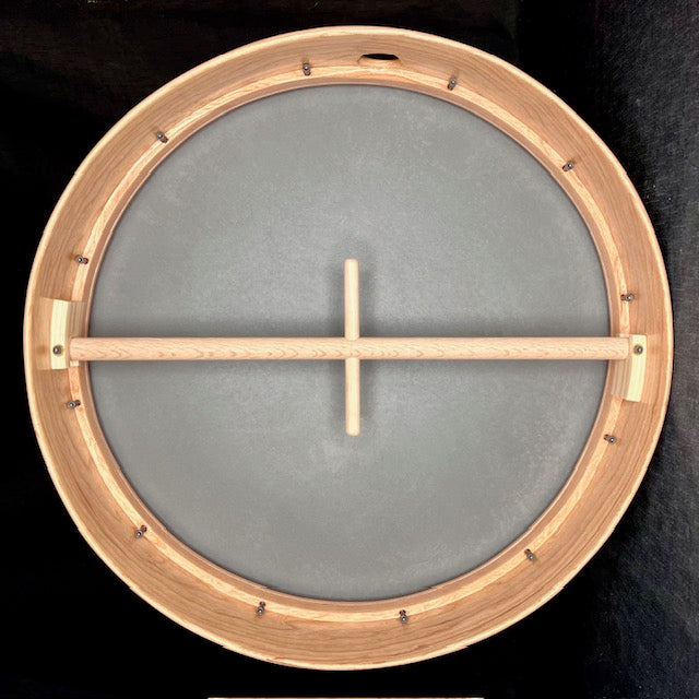 frame drum showing cross bar